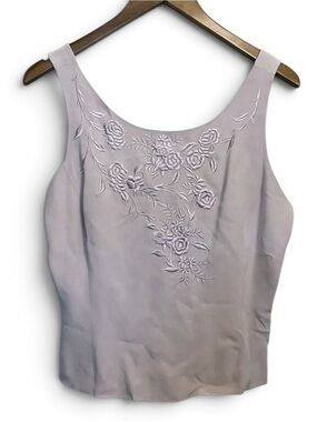 Beautiful Silk! Lavender Embroidered Scoop Neck Tank